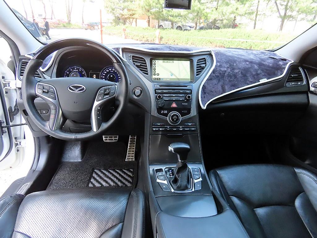 HYUNDAI Grandeur - Vista 7