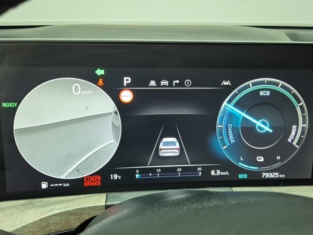 KIA K8 - Vista 5