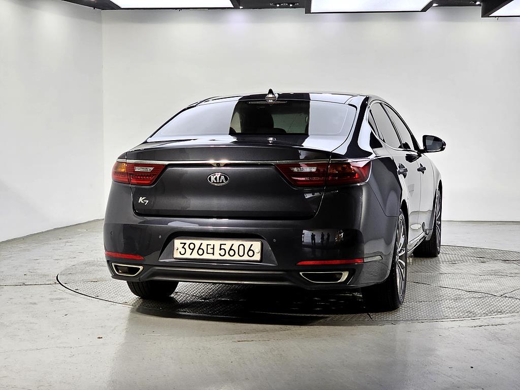 KIA K7 - Vista 3