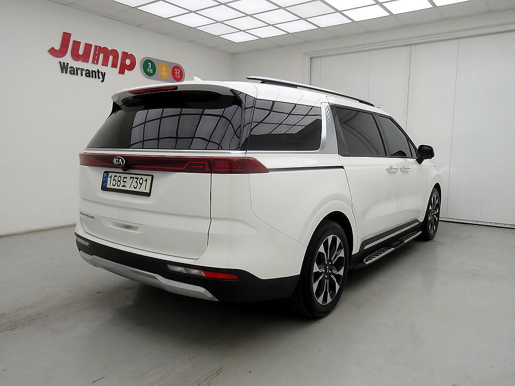 KIA Carnival - Vista 4
