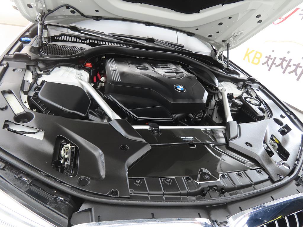 BMW 5 Series 2023 Blanco - Importación desde Corea - HF Imports Iquique - Foto 19