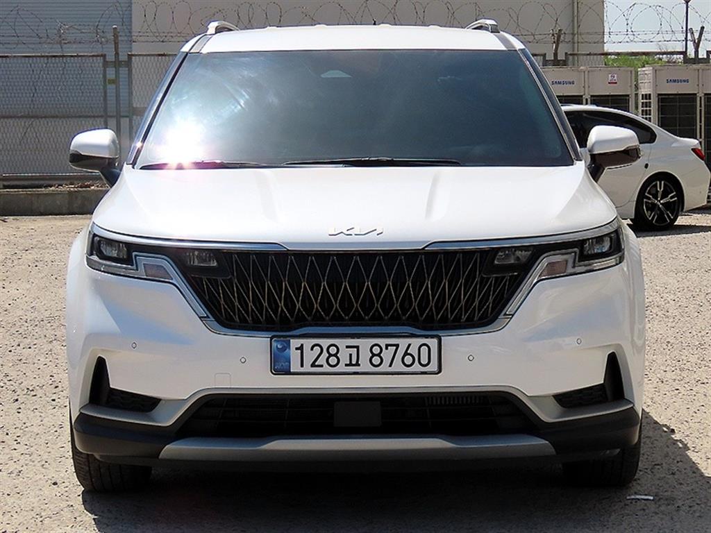 KIA Carnival 2022 Blanco - Importación desde Corea - HF Imports Iquique - Foto 1
