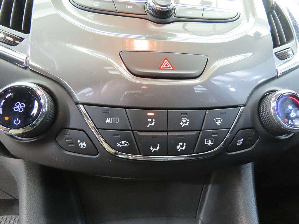 Chevrolet Cruise - Vista 8