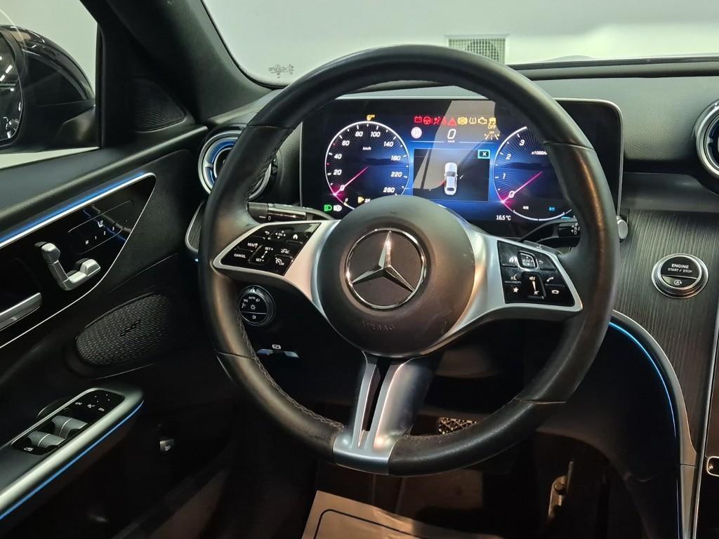 Mercedes Benz C Class - Vista 9