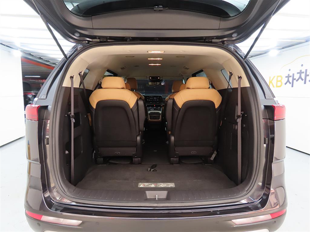 KIA Carnival 2022 Gris - Importación desde Corea - HF Imports Iquique - Foto 18