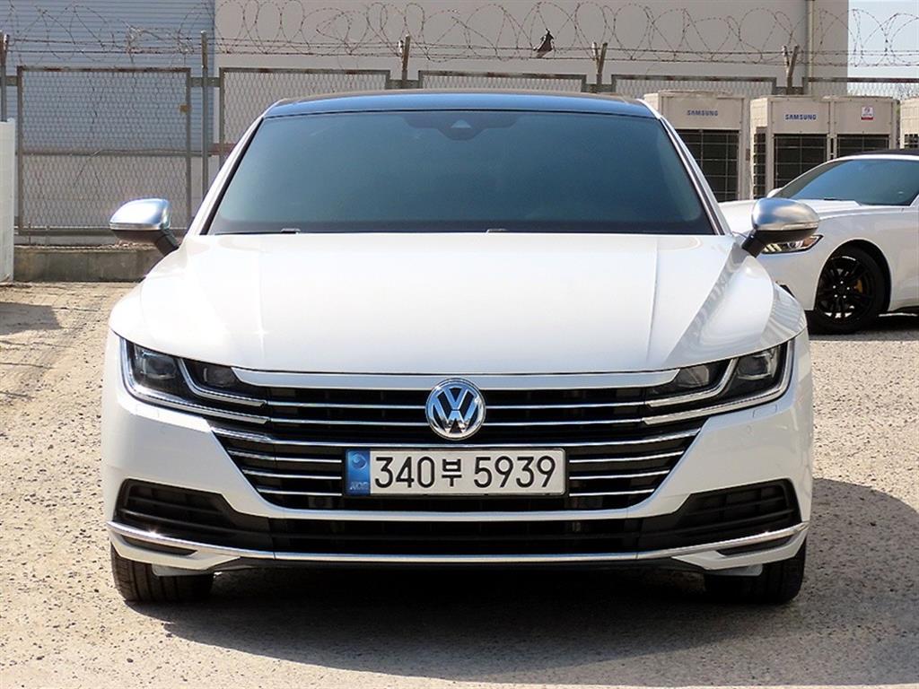 Volkswagen Arteon 2020 Blanco - Importación desde Corea - HF Imports Iquique - Foto 1
