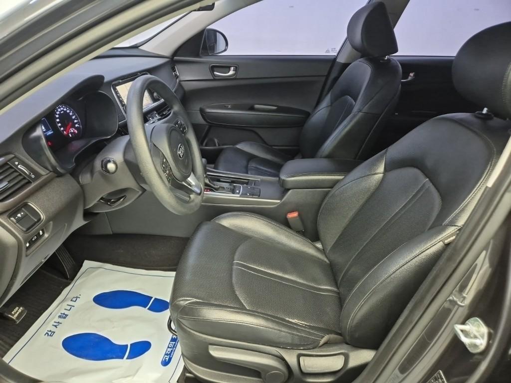 KIA K5 - Vista 11