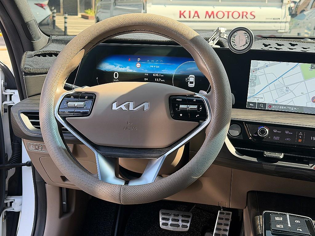KIA K8 - Vista 8