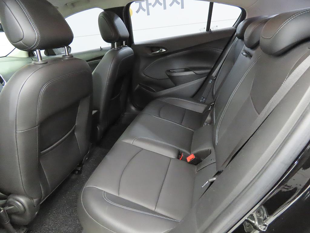 Chevrolet Cruise - Vista 6