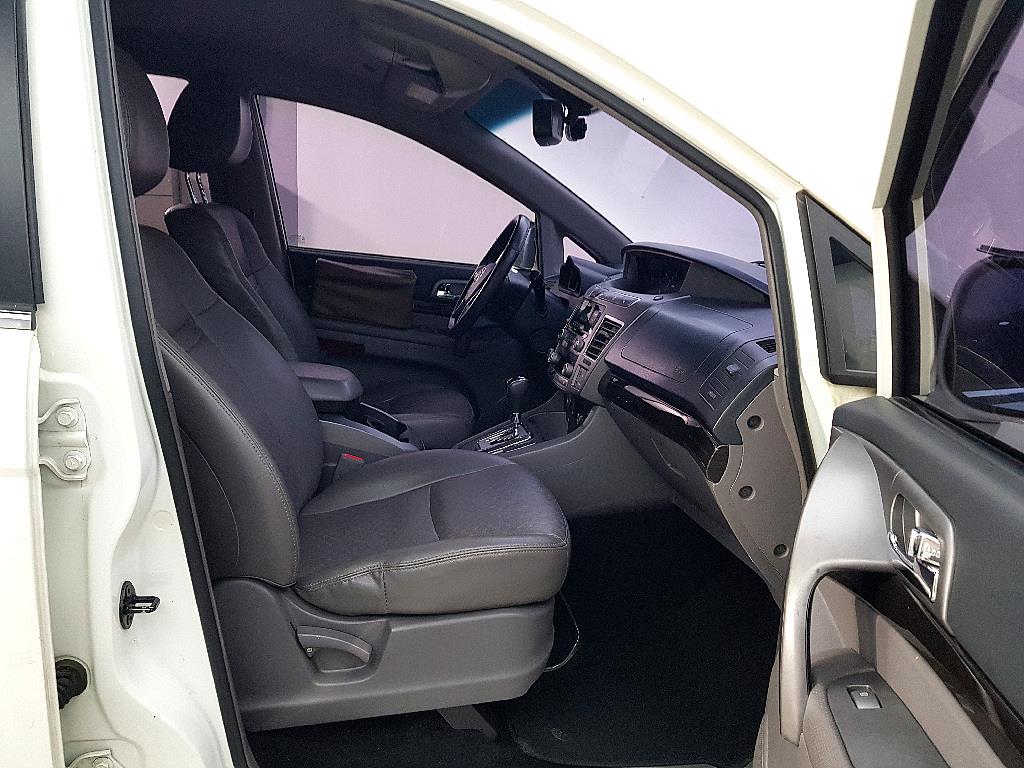 Ssangyong Korando 2016 Blanco - Importación desde Corea - HF Imports Iquique - Foto 17