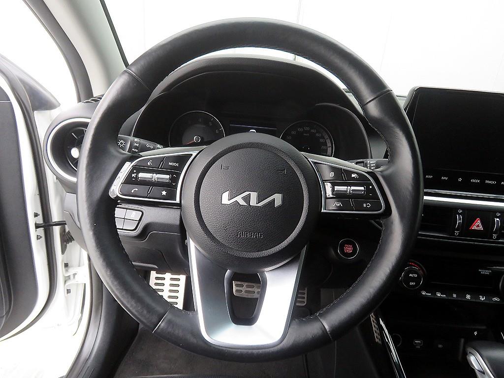 KIA K3 - Vista 8