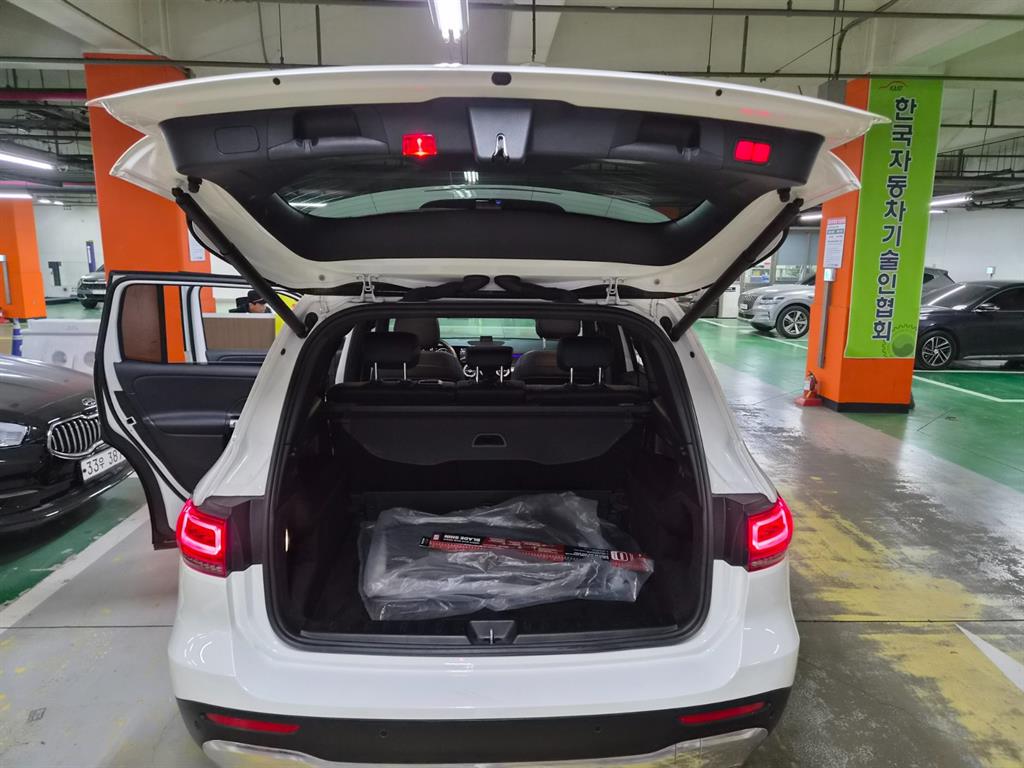 Mercedes Benz GLB Class 2021 Blanco - Importación desde Corea - HF Imports Iquique - Foto 20
