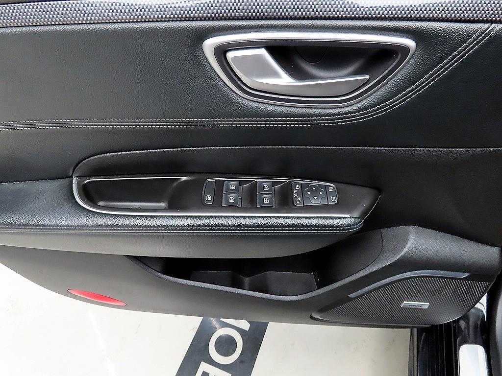 SAMSUNG SM6 - Vista 11