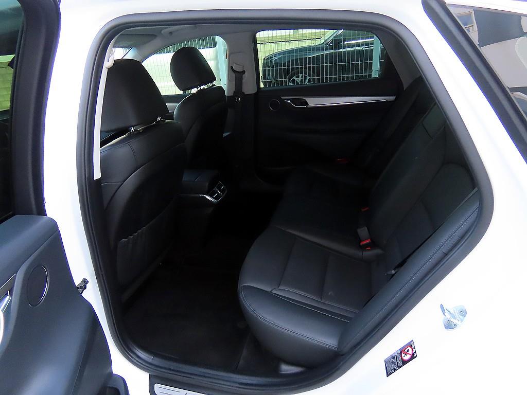 HYUNDAI Grandeur - Vista 6