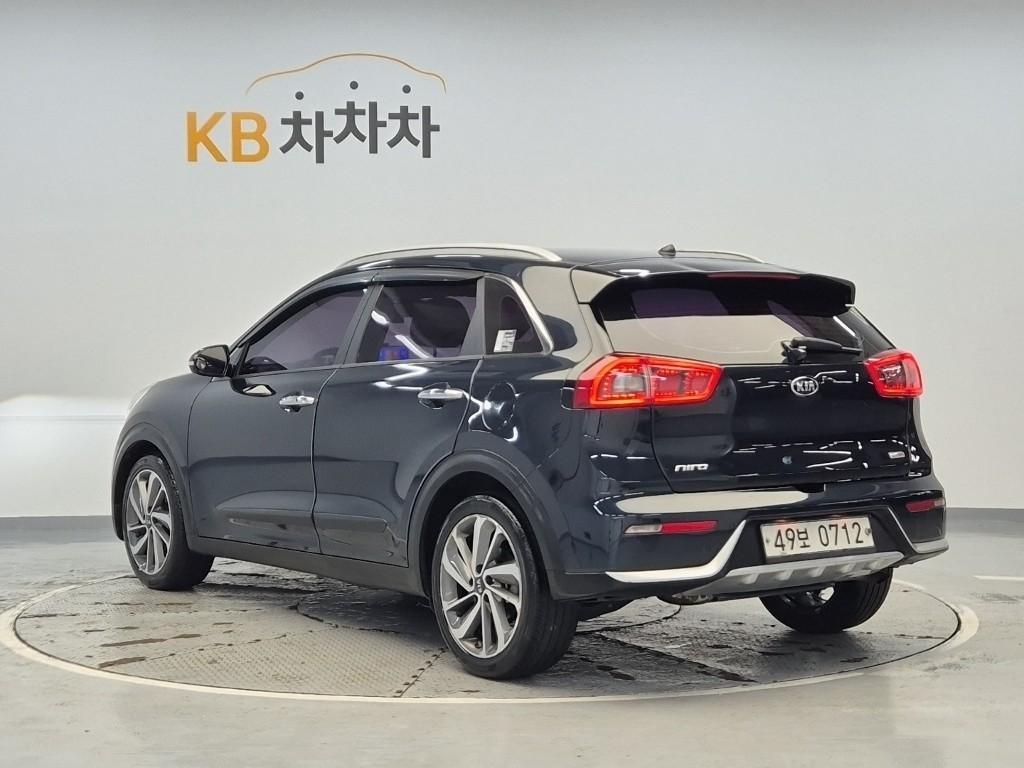 KIA Niro - Vista 2