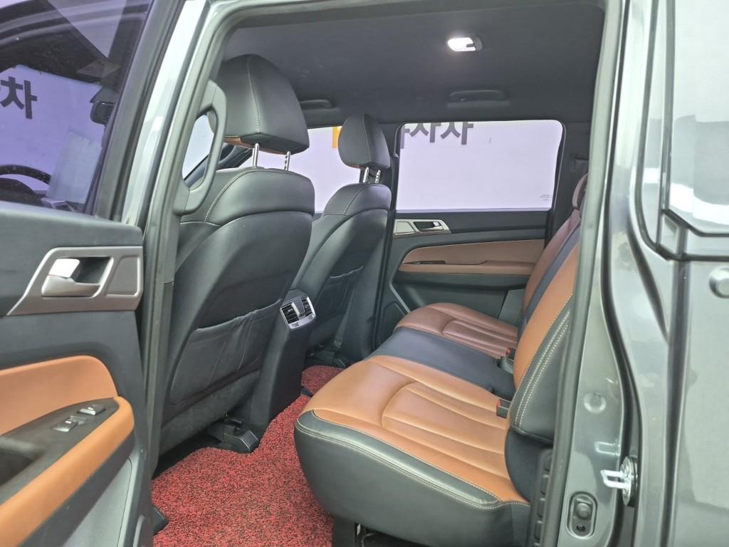 Ssangyong Rexton - Vista 12