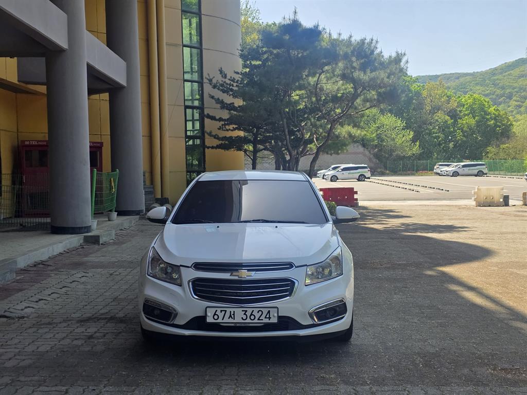 Chevrolet Cruise 2015 Blanco - Importación desde Corea - HF Imports Iquique - Foto 1