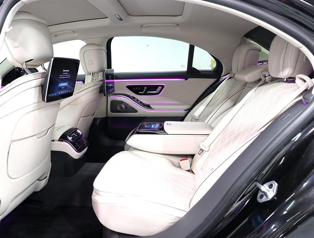 Mercedes Benz S Class - Vista 10