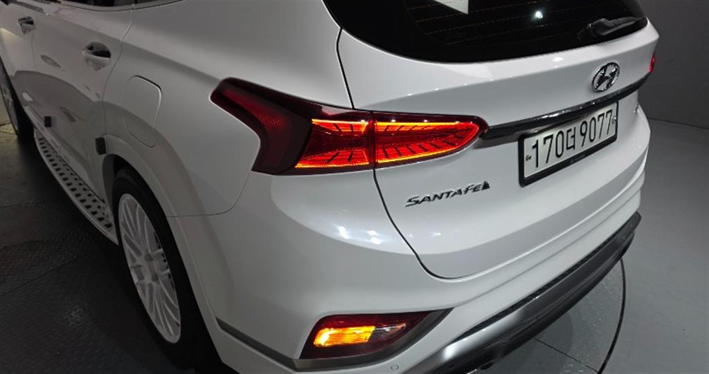 HYUNDAI Santa Fe - Vista 8