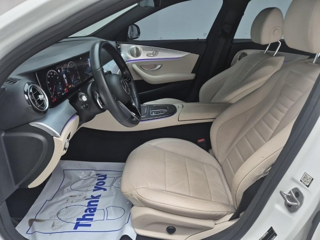 Mercedes Benz E class - Vista 11