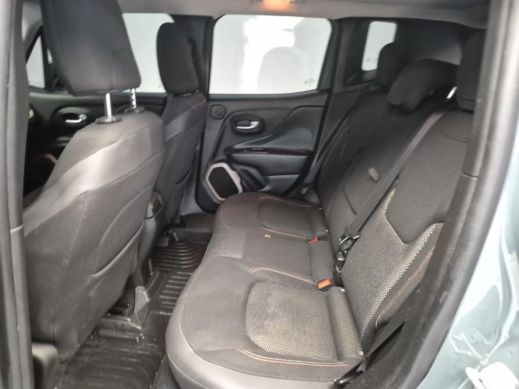 Jeep Renegade - Vista 12