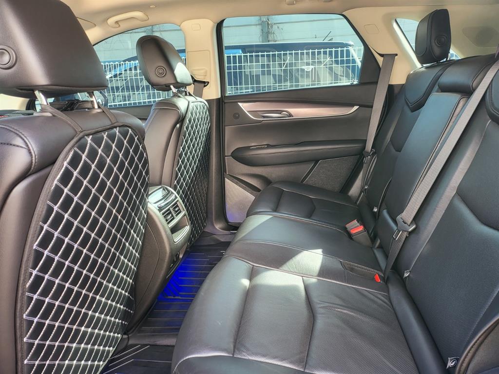 Cadillac XT5 - Vista 6