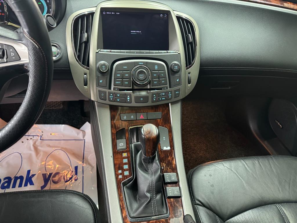 DAEWOO Alpheon - Vista 8