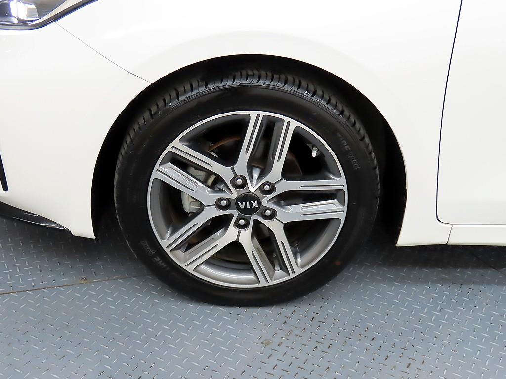 KIA K3 2021 Blanco - Importación desde Corea - HF Imports Iquique - Foto 20