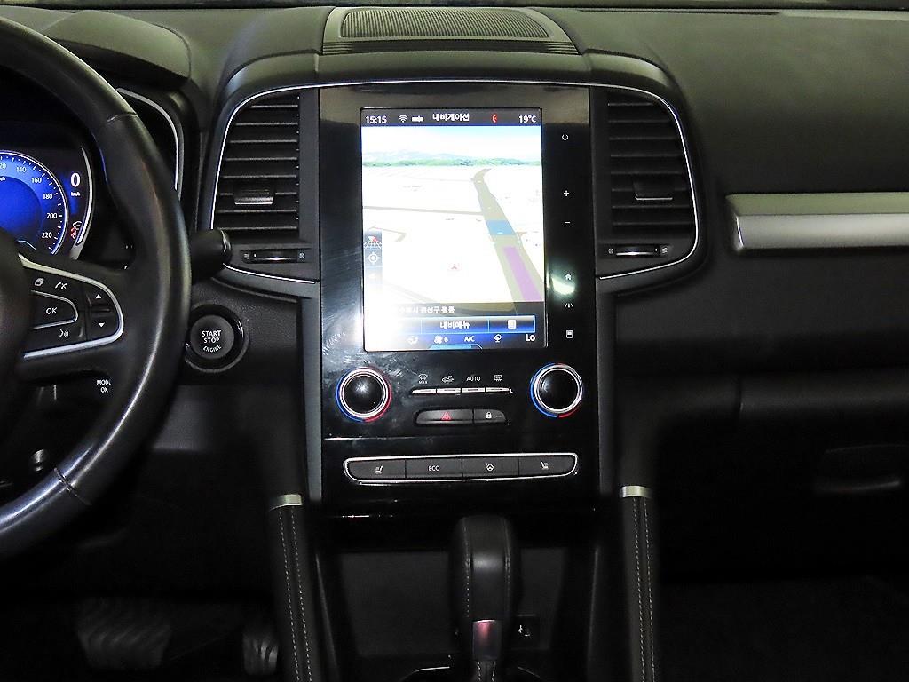 SAMSUNG QM6 - Vista 11