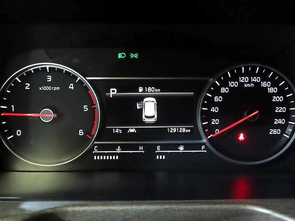 KIA Sorento - Vista 9