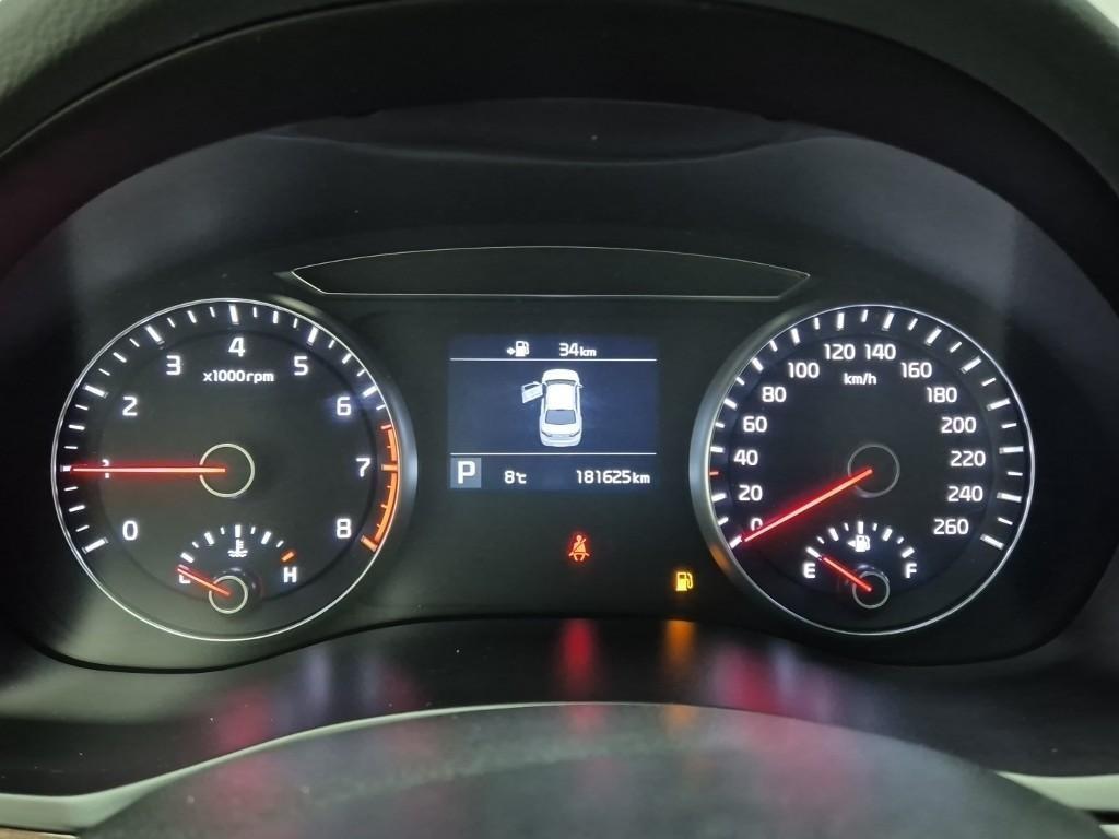 KIA K7 - Vista 6