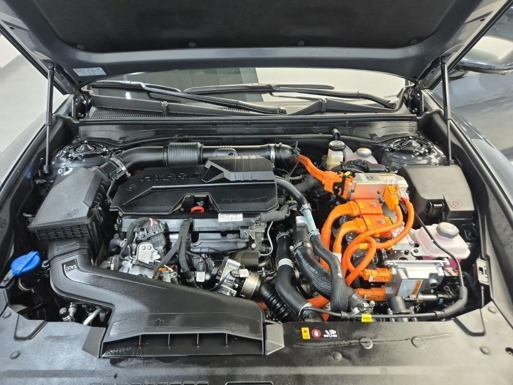 HYUNDAI Grandeur - Vista 5