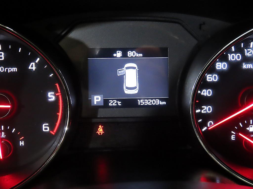 KIA Carnival - Vista 9