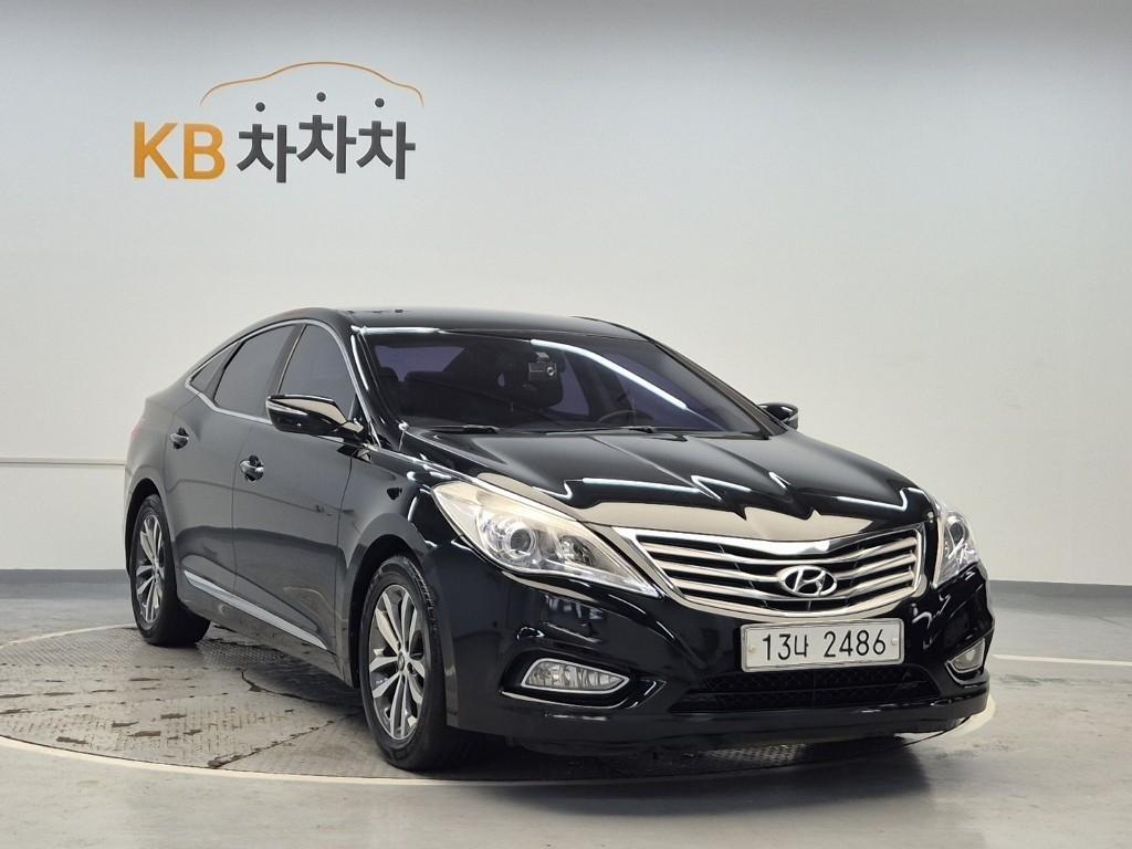 HYUNDAI Grandeur - Vista 4