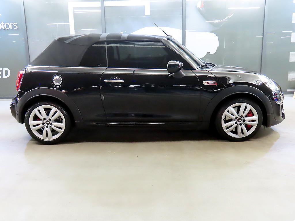 Mini Cooper Convertible - Vista 3