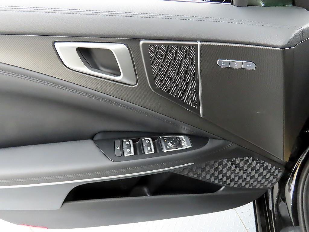 KIA K8 - Vista 11