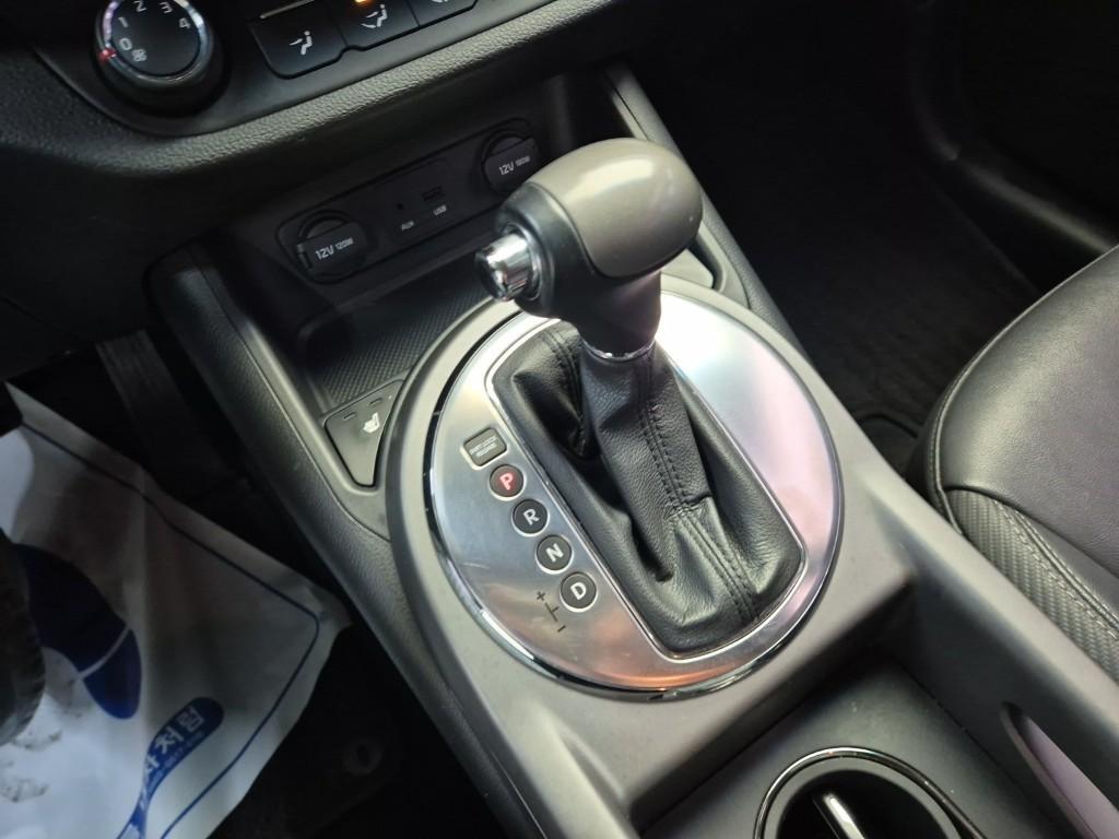 KIA Sportage - Vista 8