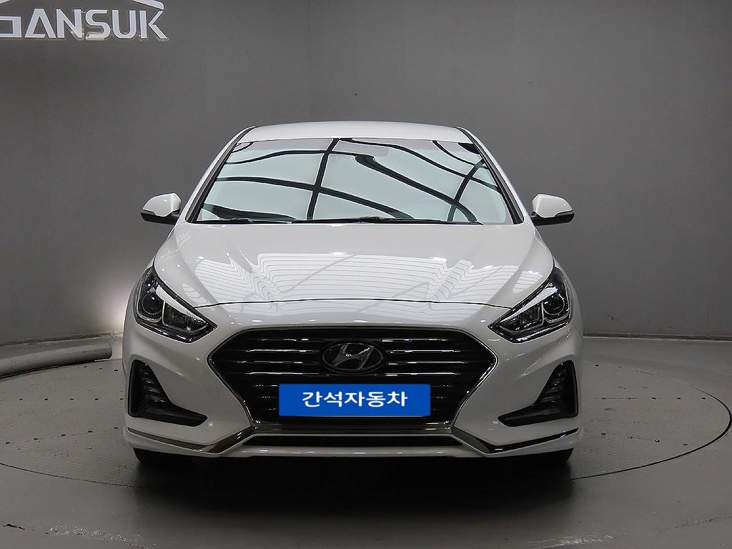 HYUNDAI Sonata 2019 Blanco - Importación desde Corea - HF Imports Iquique - Foto 1