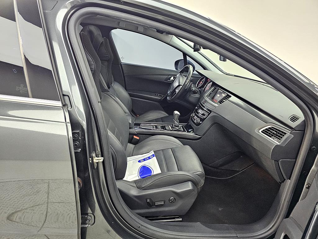 Peugeot 508 - Vista 11