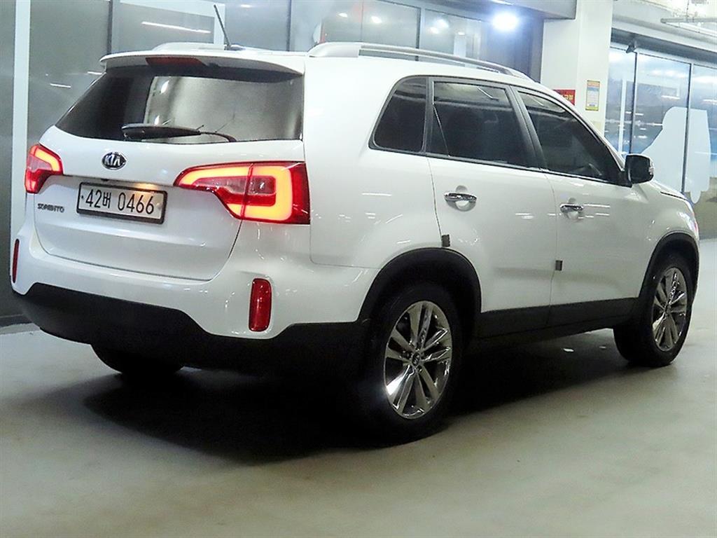 KIA Sorento - Vista 4