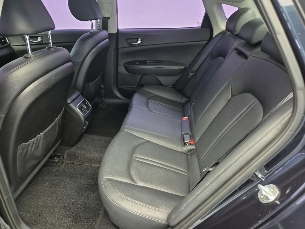 KIA K5 - Vista 12