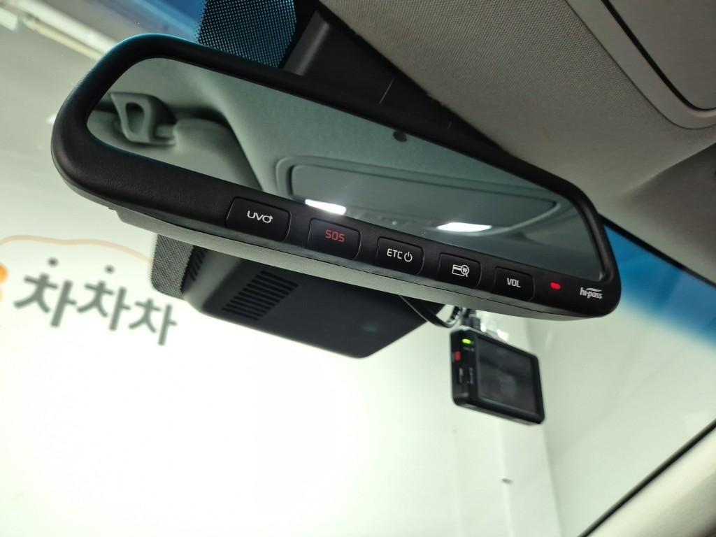 KIA K7 2020 Negro - Importación desde Corea - HF Imports Iquique - Foto 16