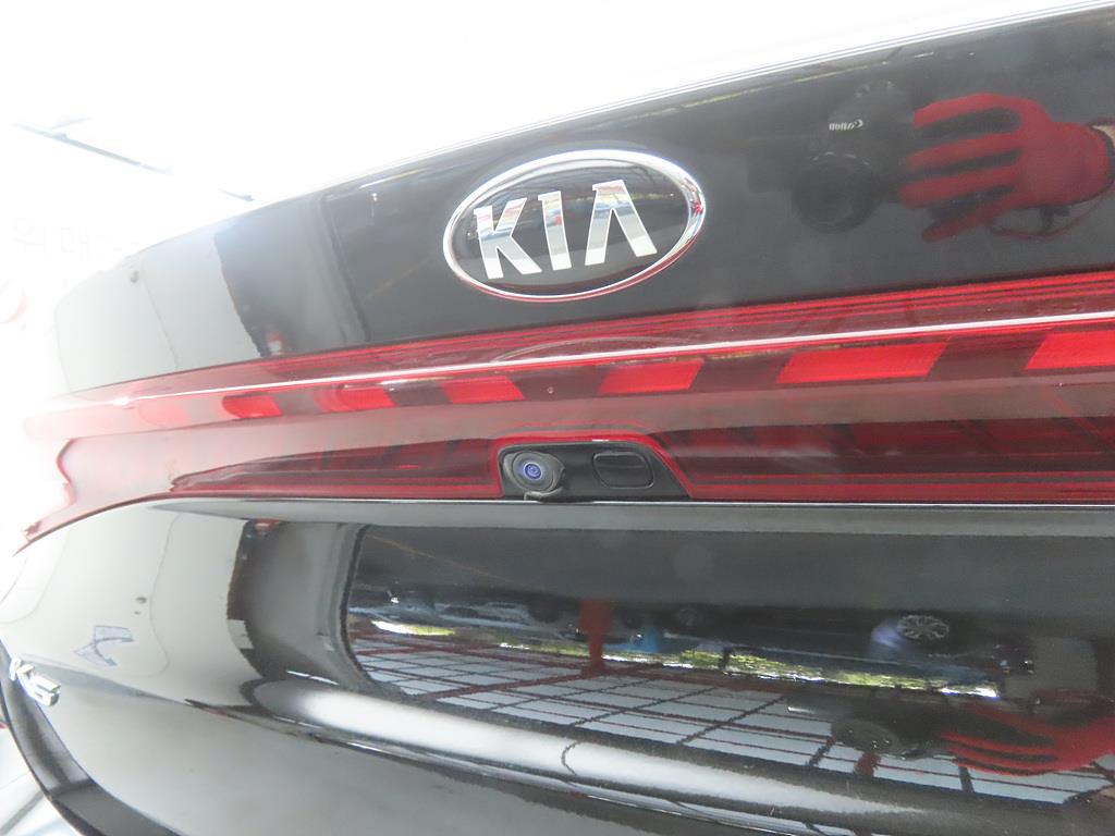 KIA K5 2020 Negro - Importación desde Corea - HF Imports Iquique - Foto 16