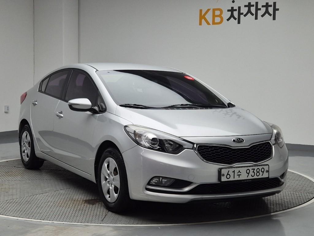 KIA K3 - Vista 4