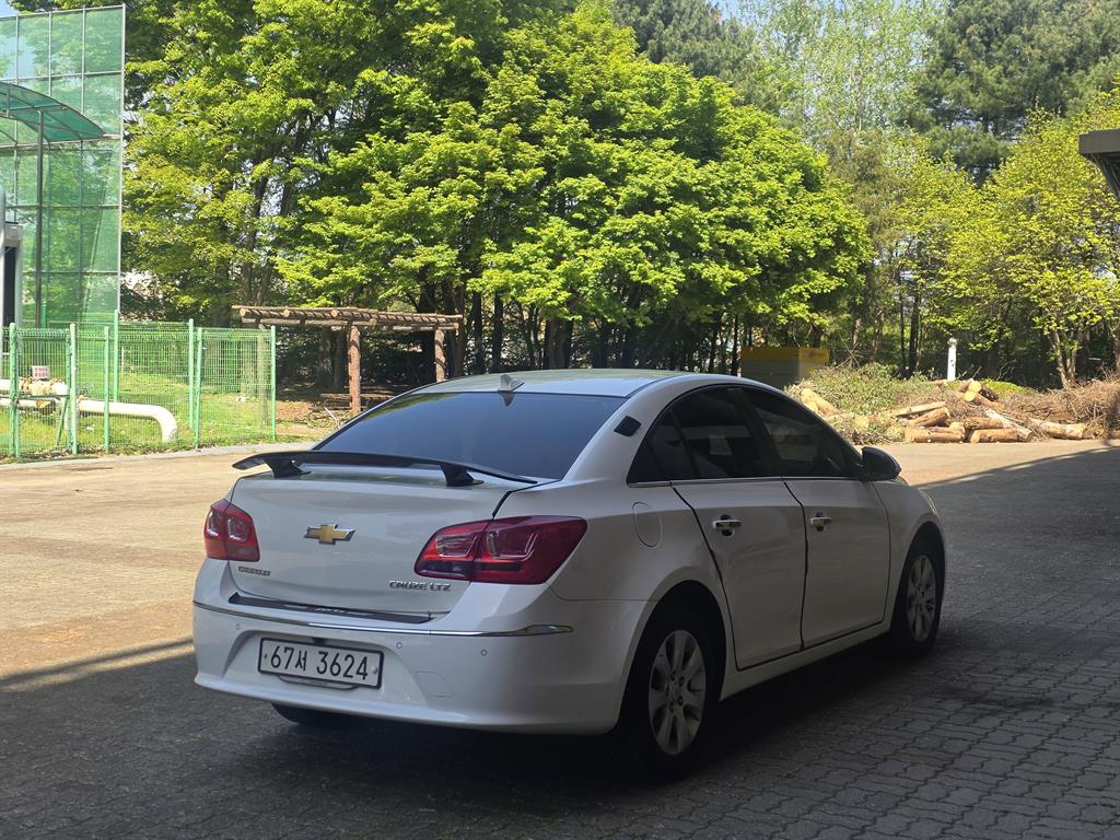 Chevrolet Cruise - Vista 6