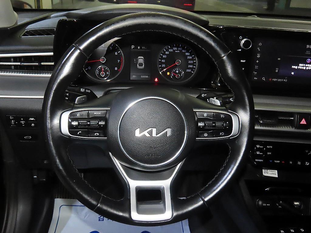 KIA K5 - Vista 8