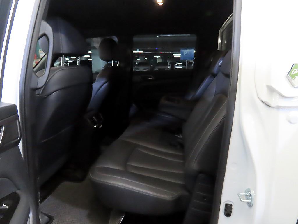 Ssangyong Rexton - Vista 7