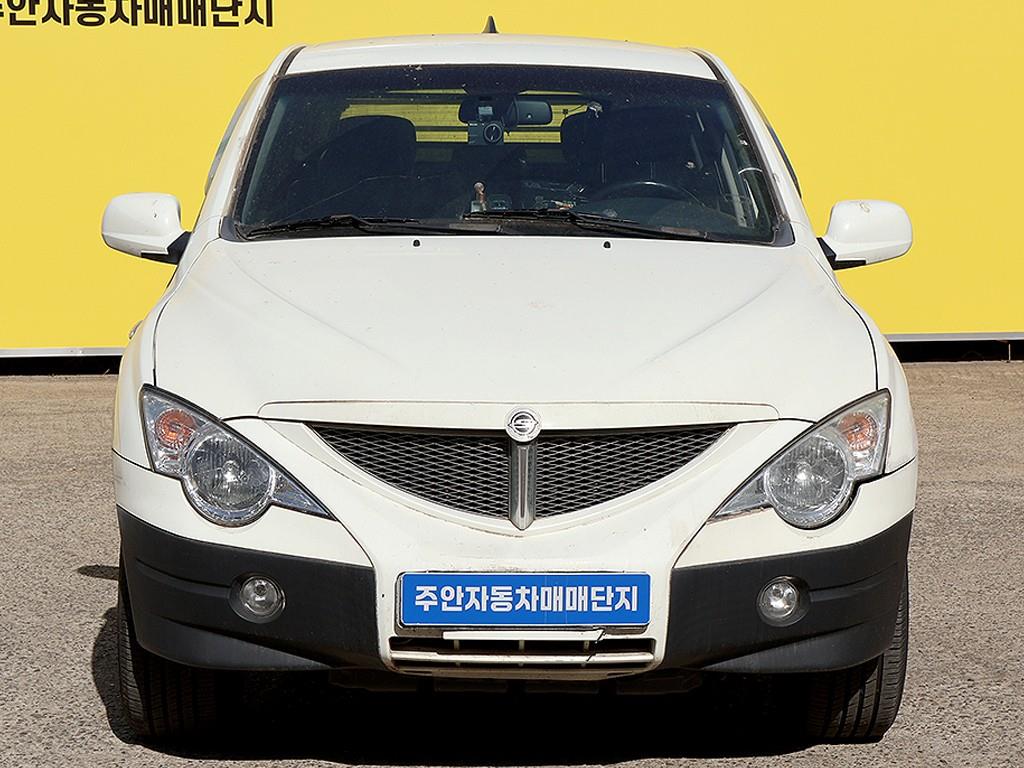 Ssangyong Action 2008 Blanco - Importación desde Corea - HF Imports Iquique - Foto 1