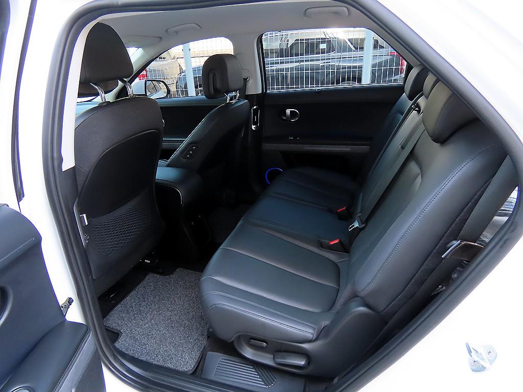 HYUNDAI Ioniq 5 - Vista 6