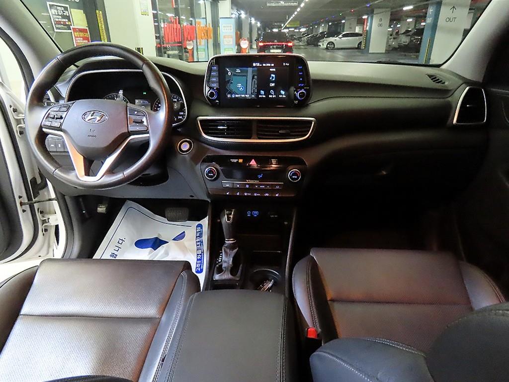 HYUNDAI Tucson - Vista 10
